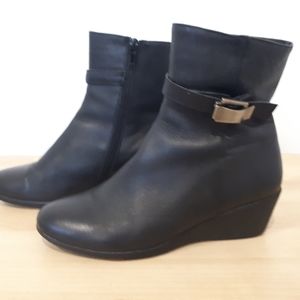 Classy Women boots (BAROLO Boot)